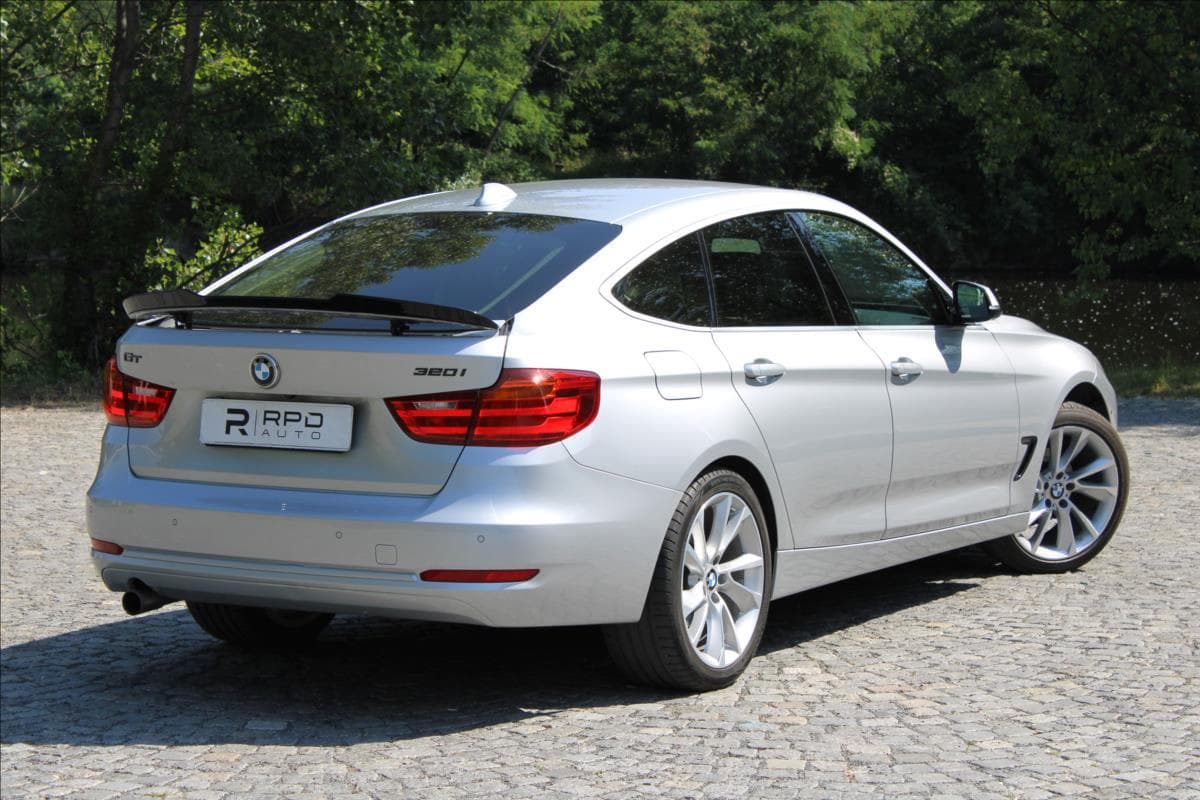 2013 BMW 3-SERIES - 2
