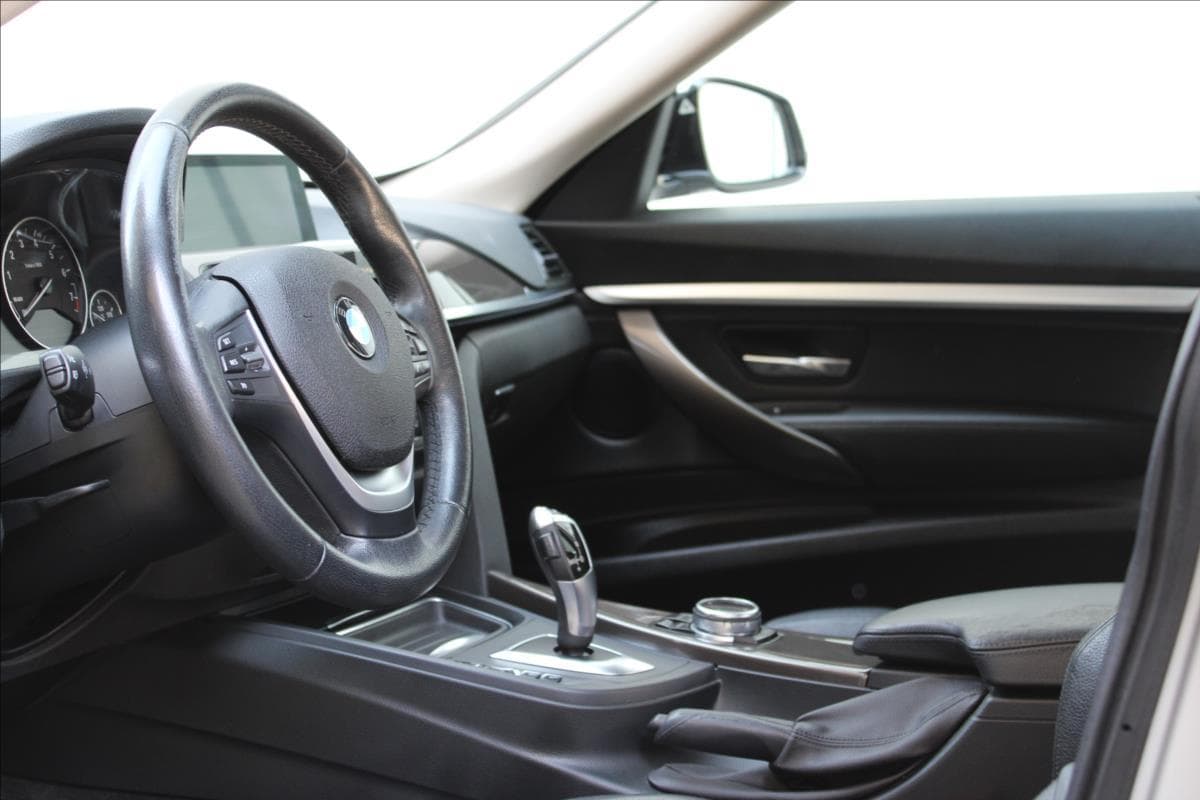 2013 BMW 3-SERIES - 14