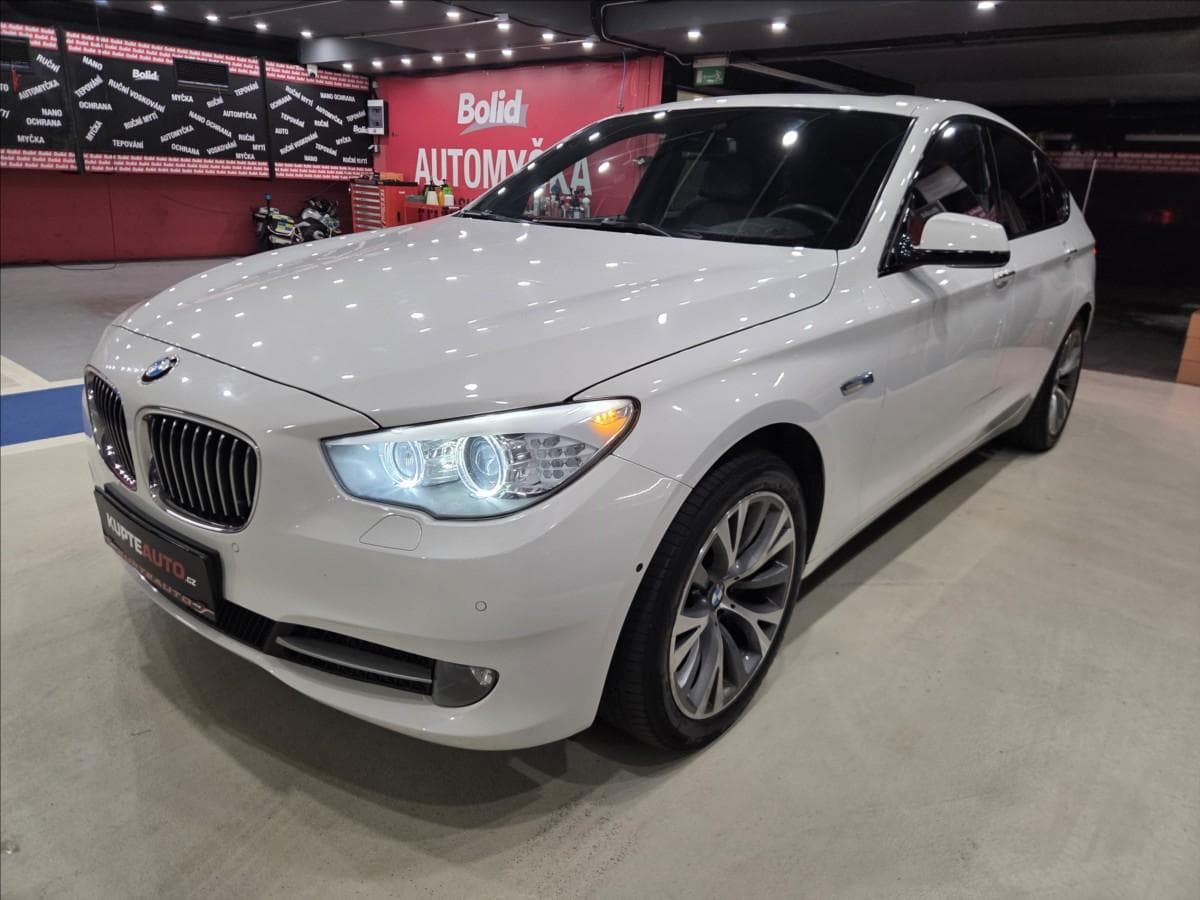 2011 BMW 5-SERIES