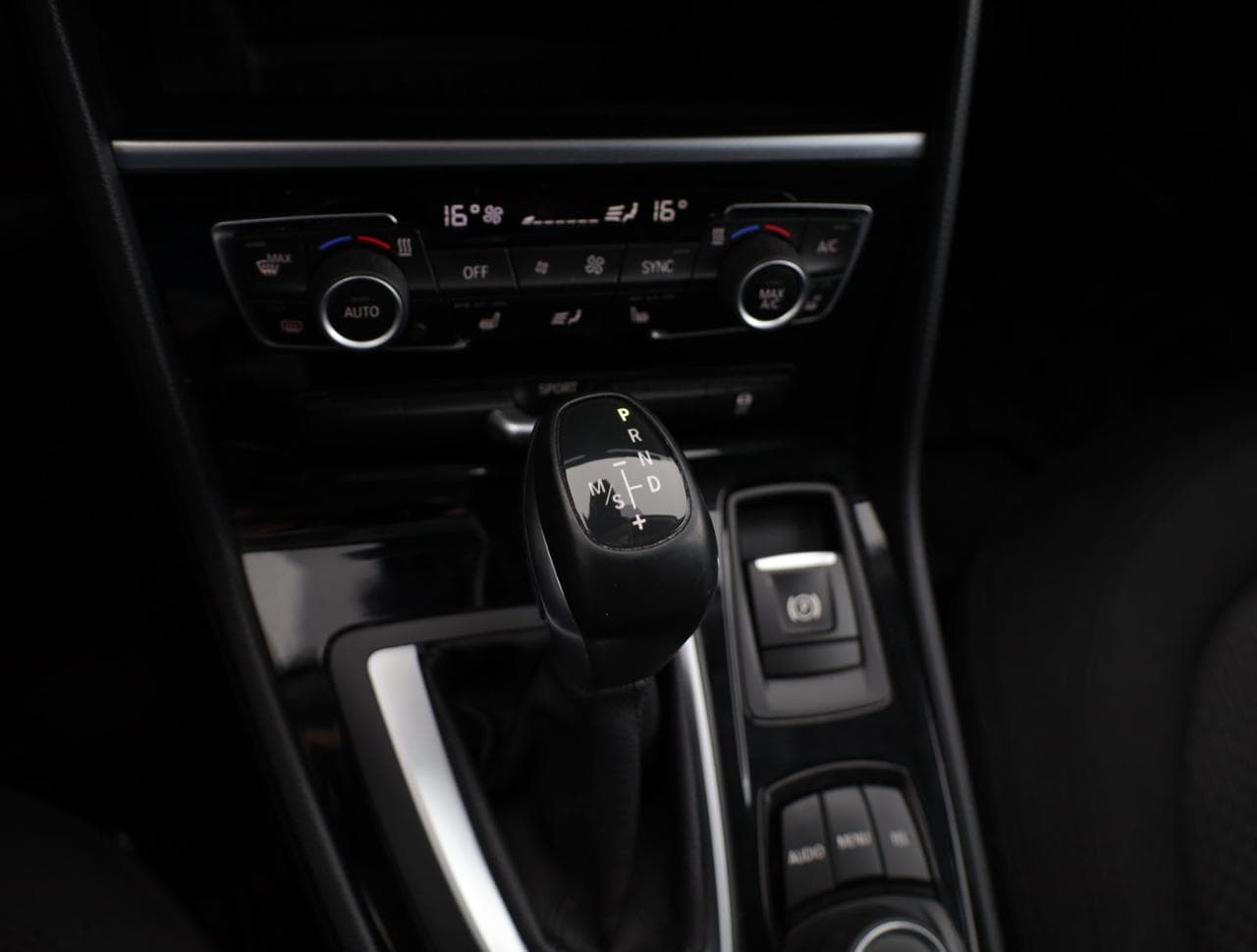 2017 BMW 2-SERIES - 18