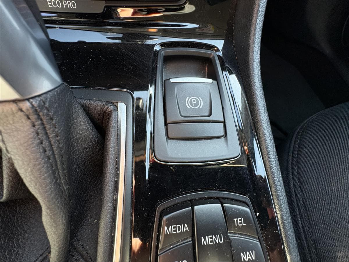 2015 BMW 2-SERIES - 12