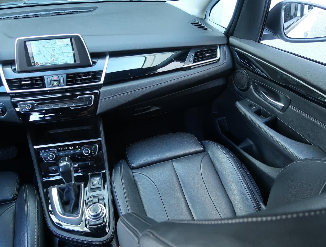 2015 BMW 2-SERIES - 11