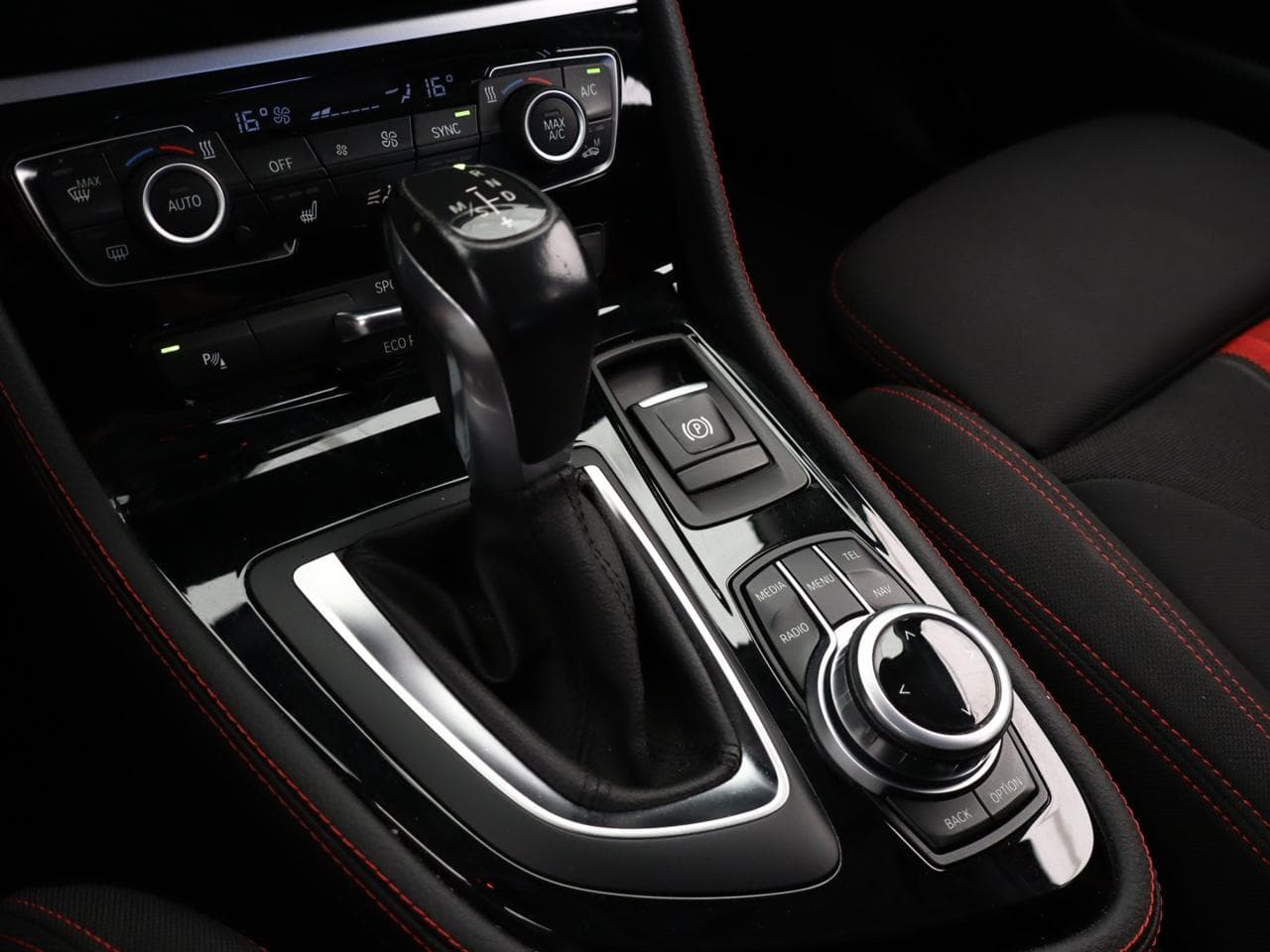 2019 BMW 2-SERIES - 17