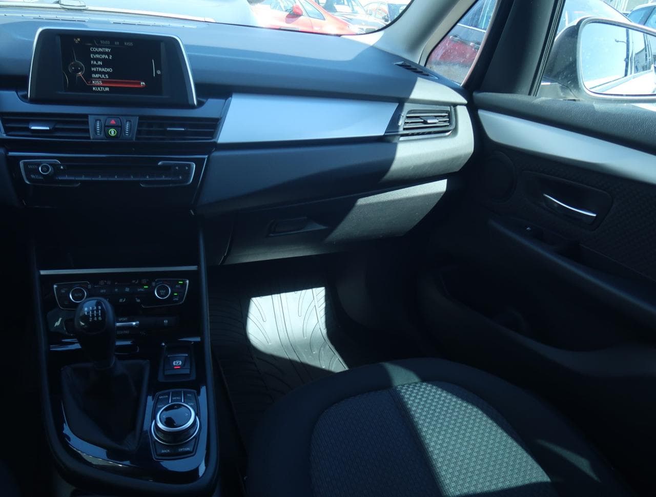 2017 BMW 2-SERIES - 11