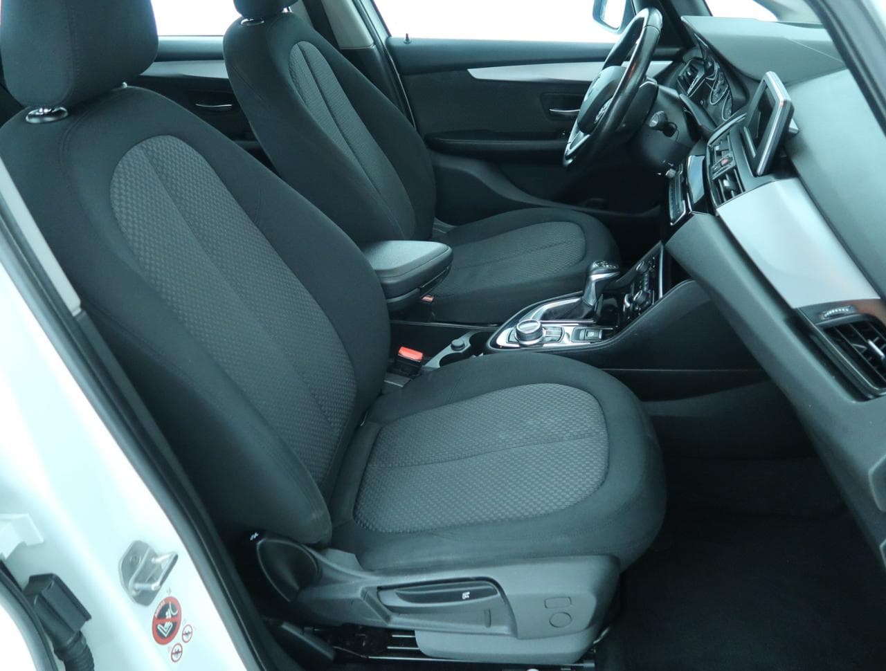 2017 BMW 2-SERIES - 12