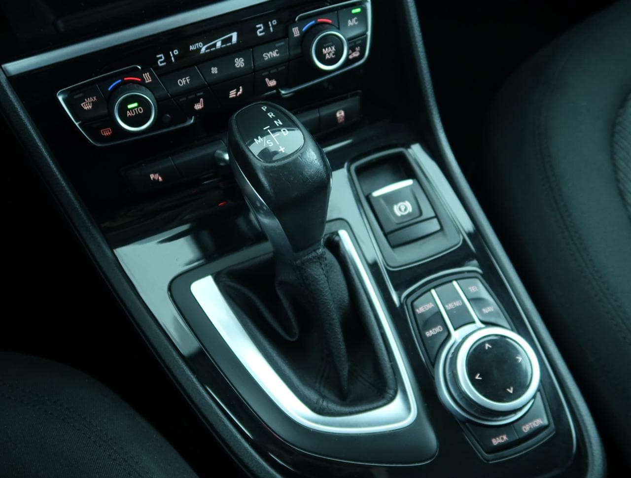 2017 BMW 2-SERIES - 19