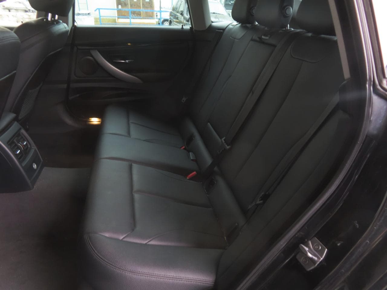 2014 BMW 3-Series - 15