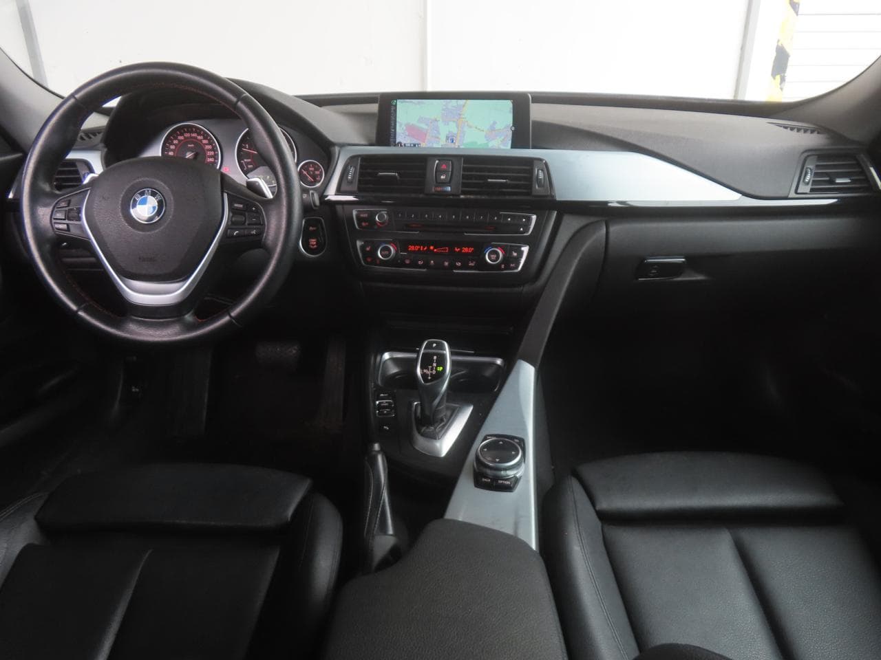 2014 BMW 3-Series - 10