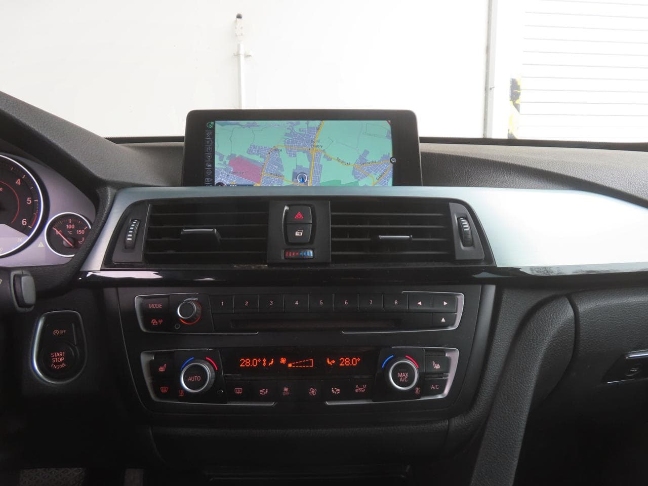 2014 BMW 3-Series - 18