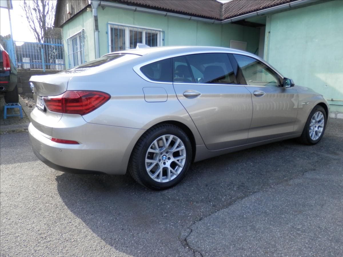 2015 BMW 5-Series - 4