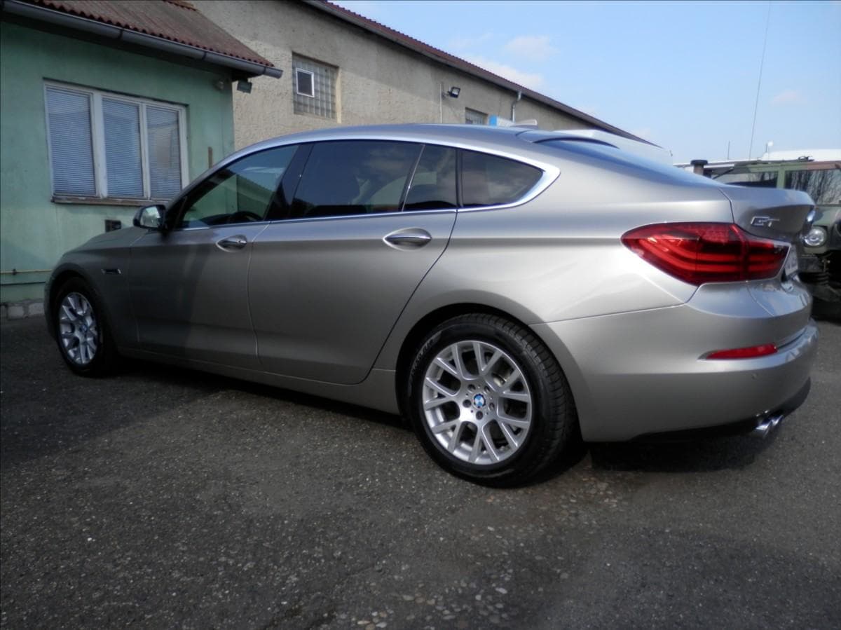 2015 BMW 5-Series - 5