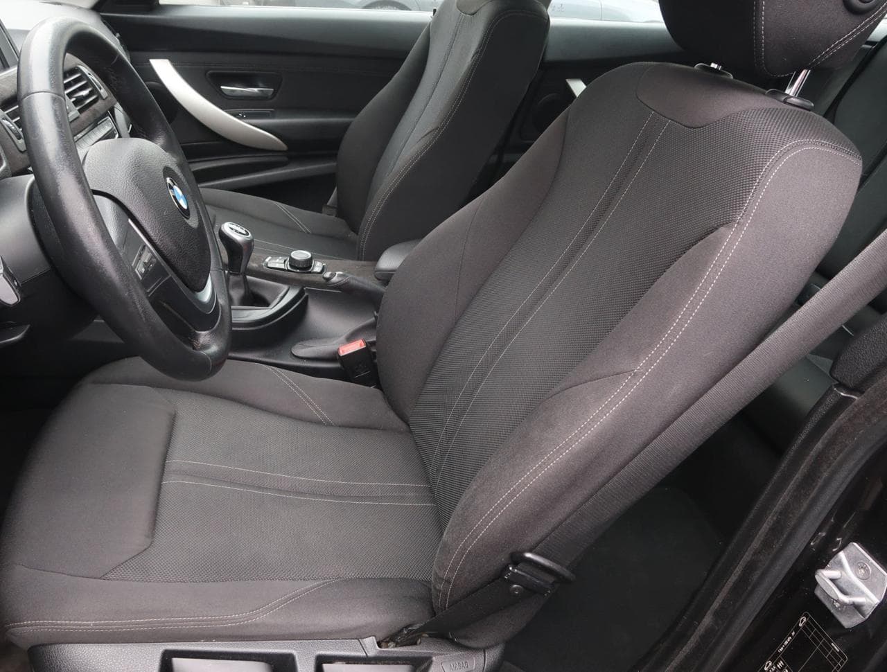 2017 BMW 3-SERIES - 16