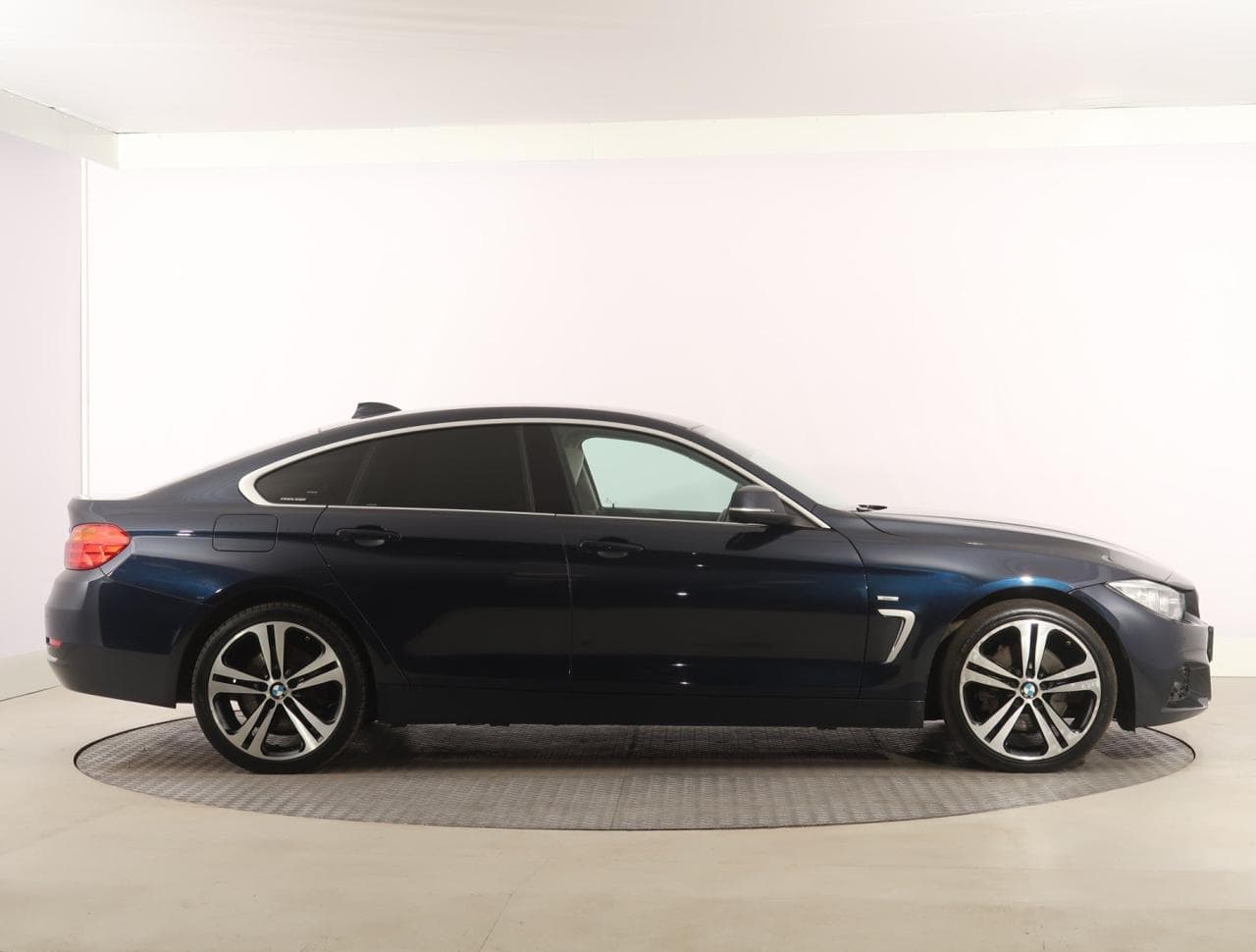 2015 BMW 4-Series - 8