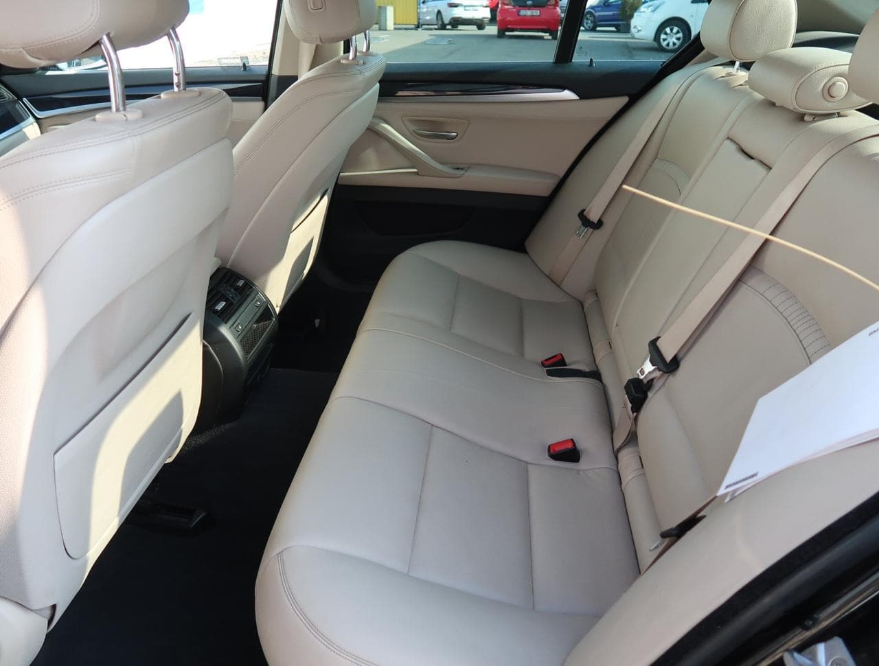 2016 BMW 5-Series - 15