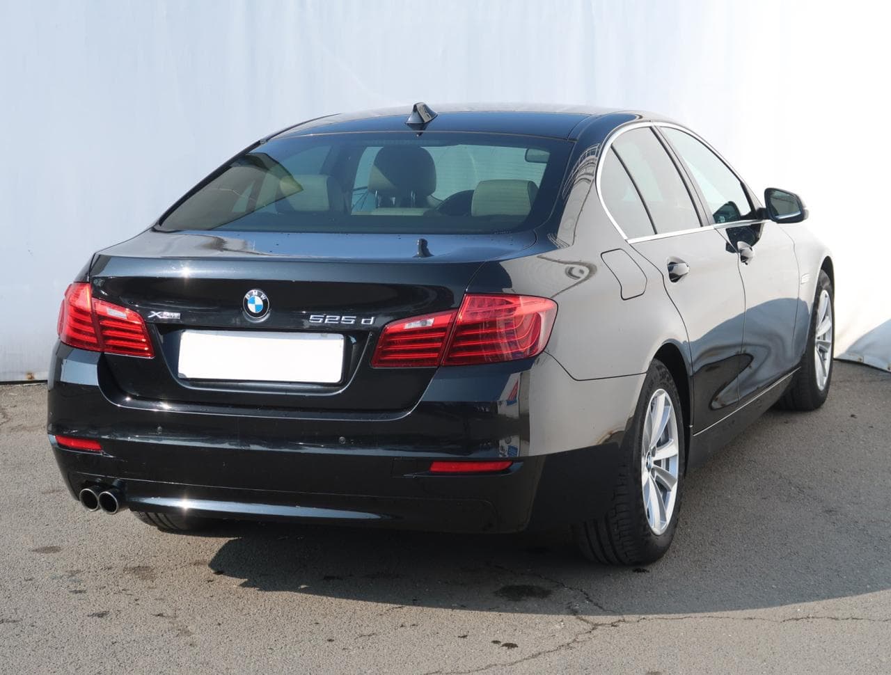 2016 BMW 5-Series - 7