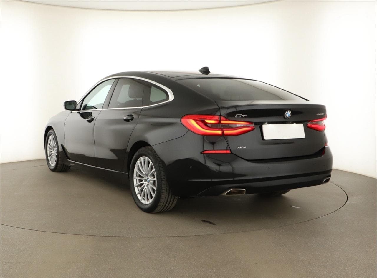 2022 BMW 6-SERIES - 5