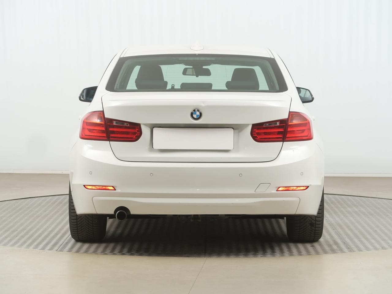 2012 BMW 3-SERIES - 6