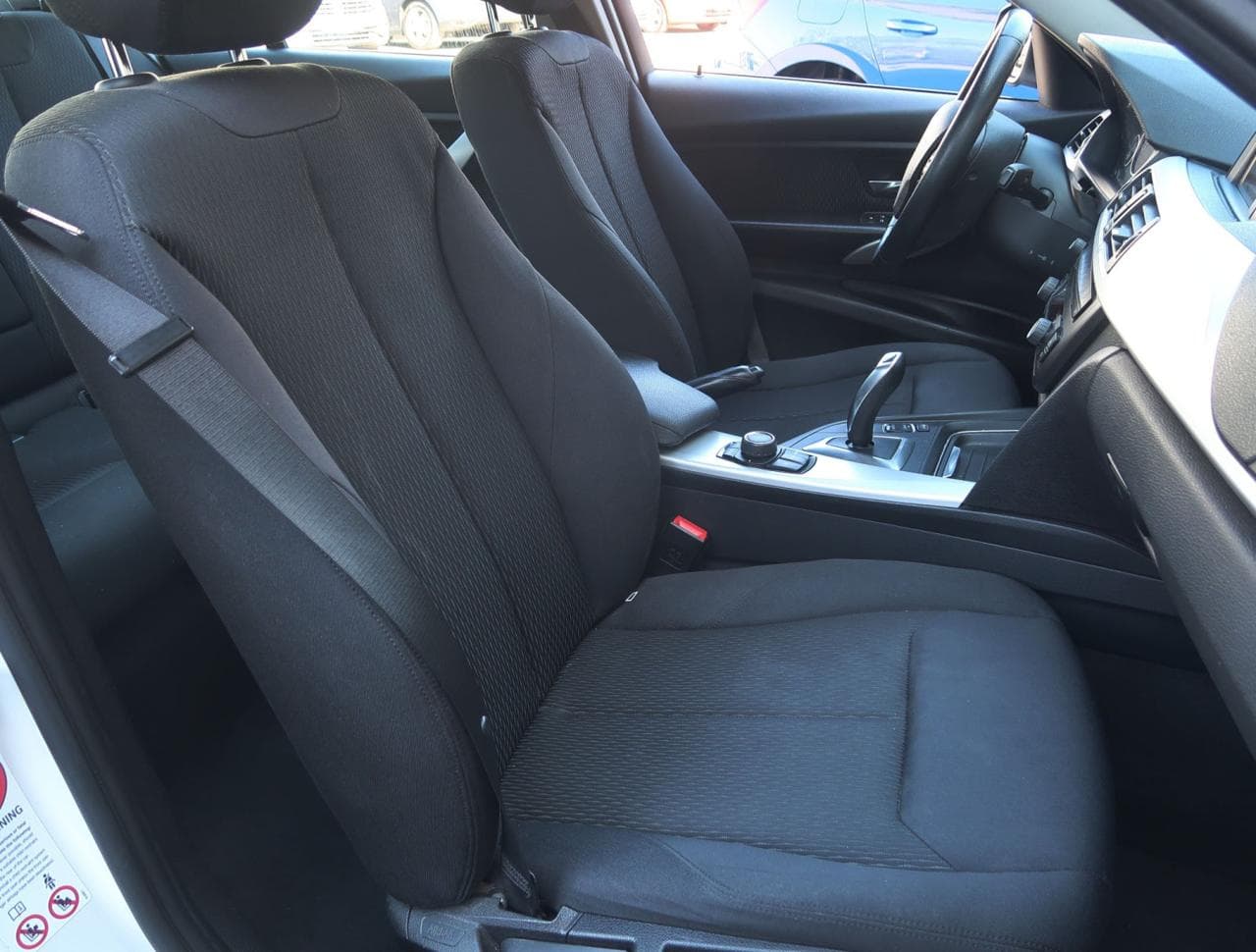 2012 BMW 3-SERIES - 12