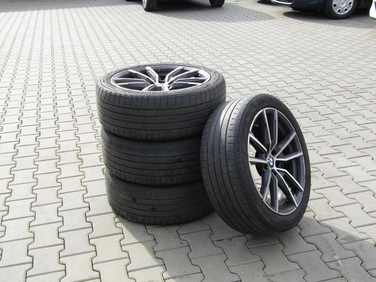 2019 BMW 3-Series - 17