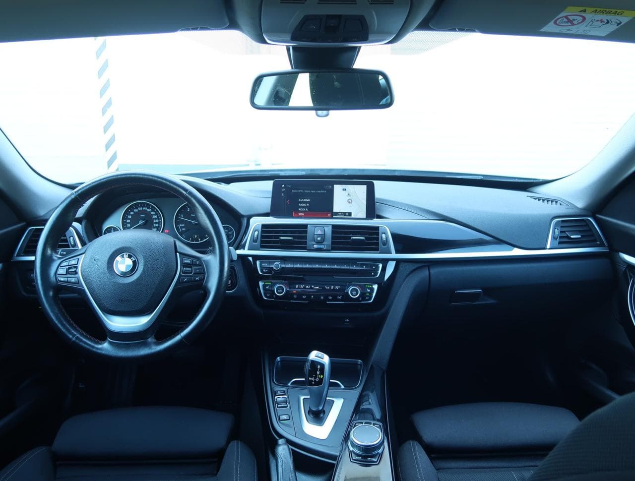 2020 BMW 3-Series - 10