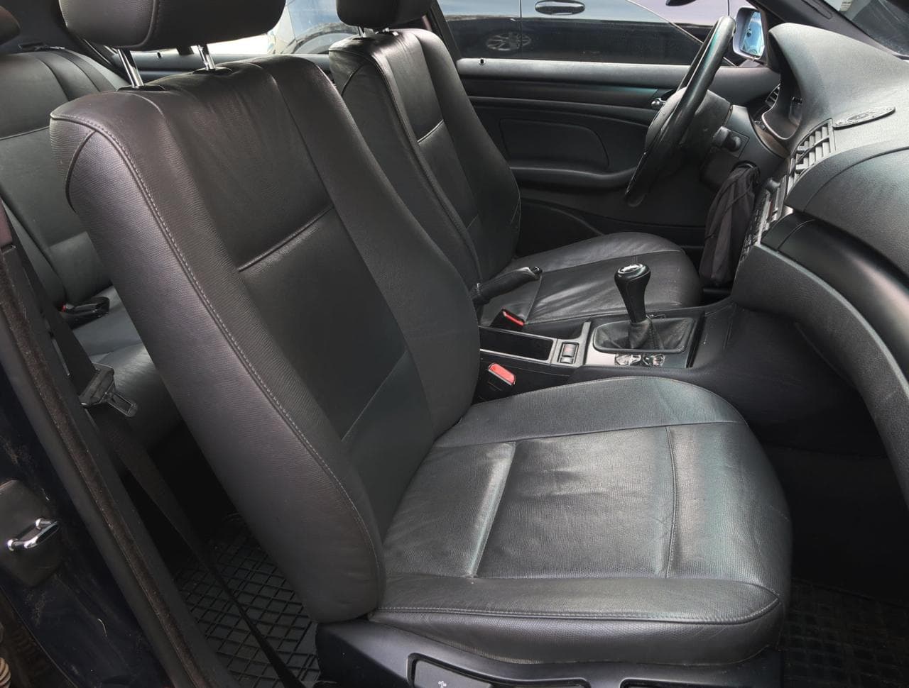 2003 BMW 3-SERIES - 12