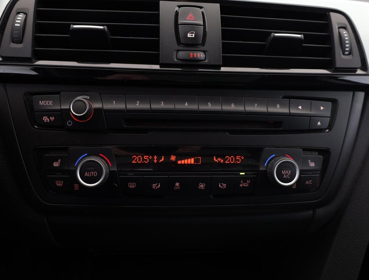 2014 BMW 3-SERIES - 19