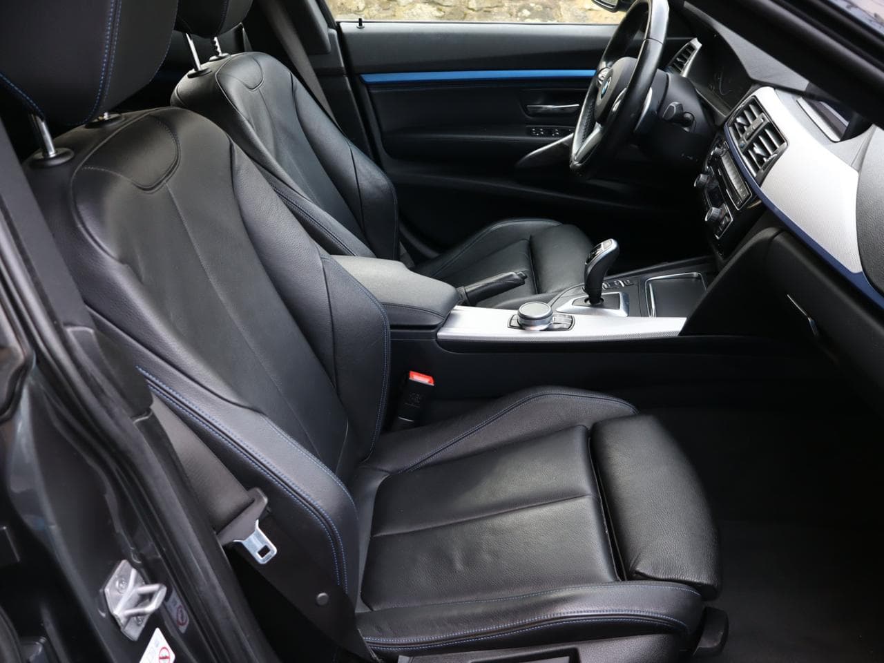 2020 BMW 3-SERIES - 10