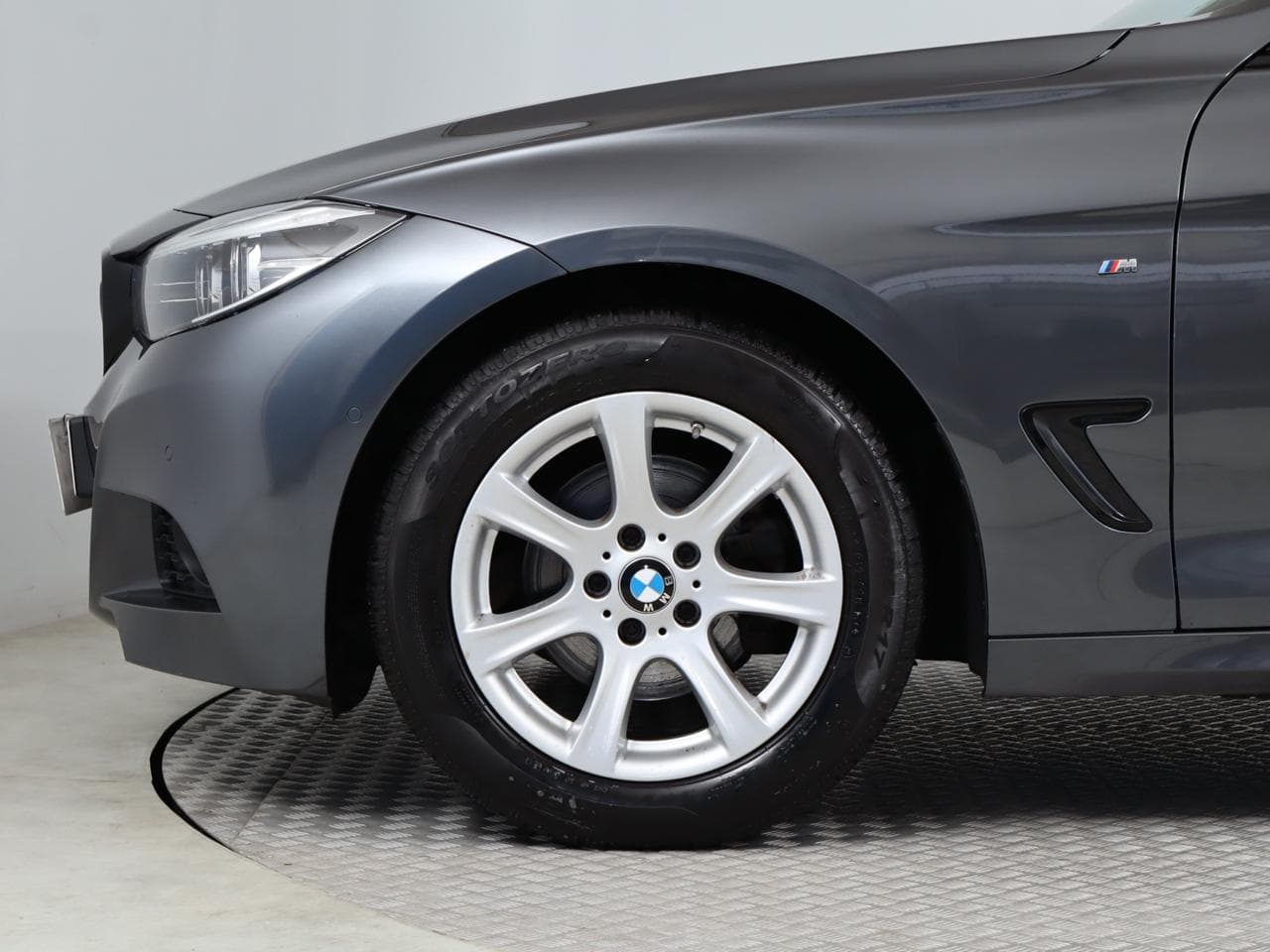 2020 BMW 3-SERIES - 19
