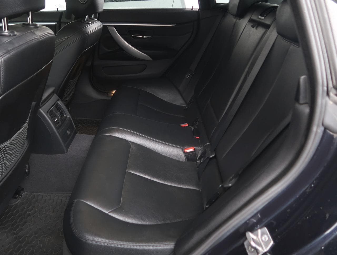 2016 BMW 4-Series - 14