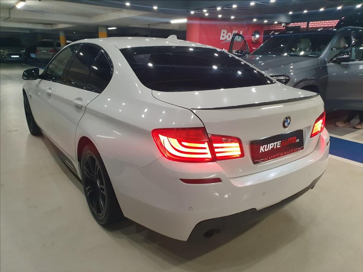 2011 BMW 5-SERIES - 4