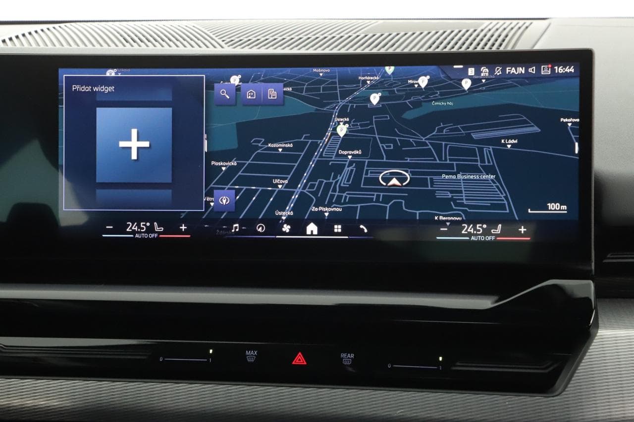 2023 BMW 5-Series - 15