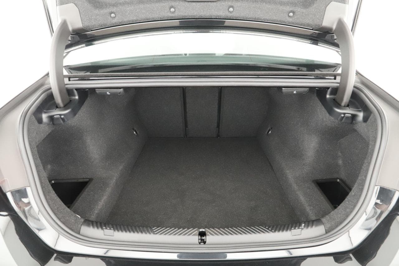 2023 BMW 5-Series - 17