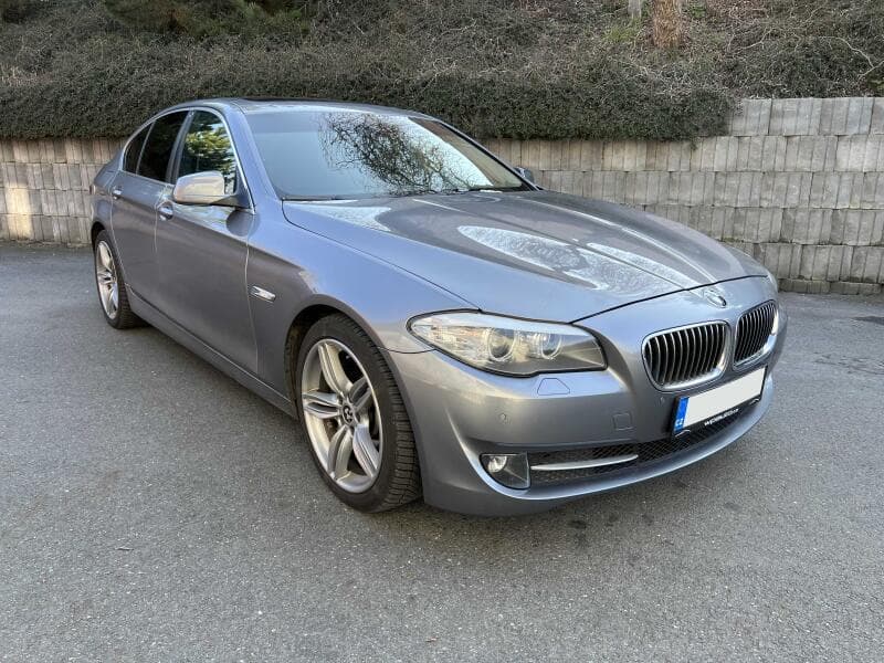 2011 BMW 5-SERIES - 3