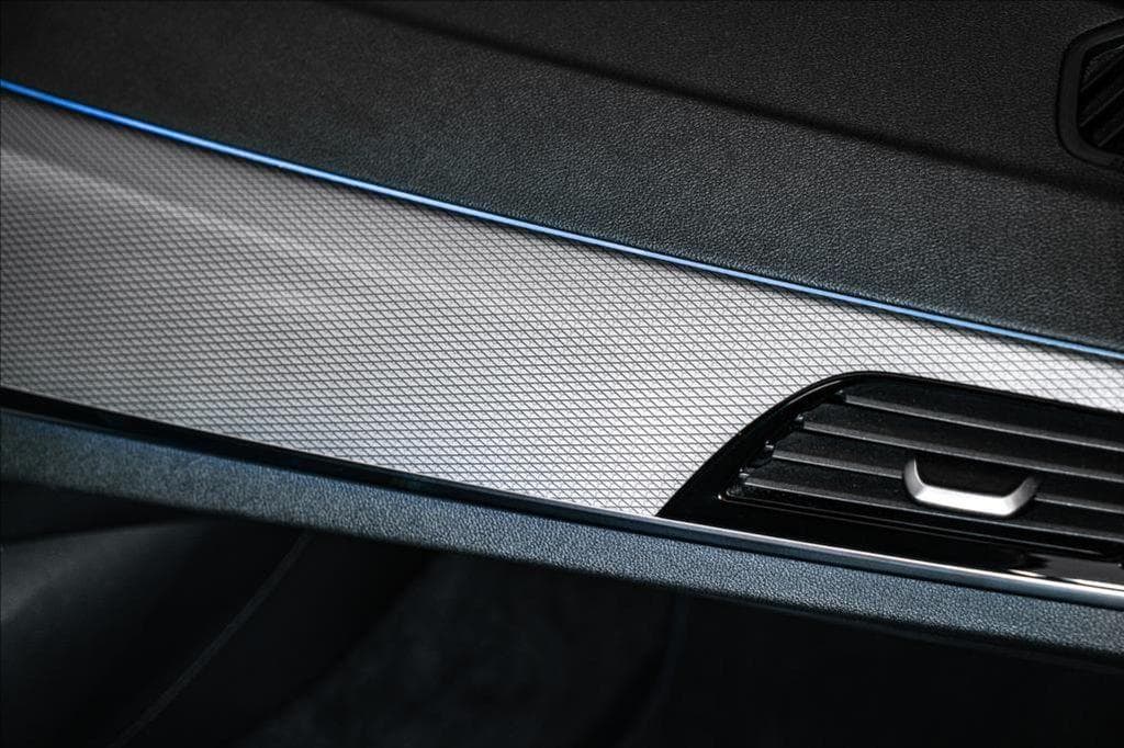 2017 BMW 5-Series - 37