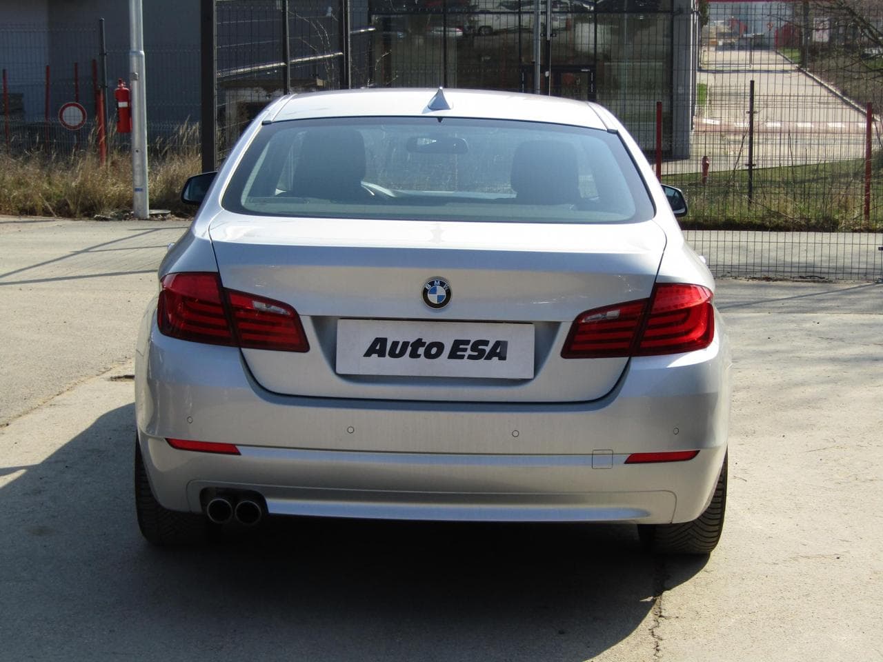 2010 BMW 5-Series - 9