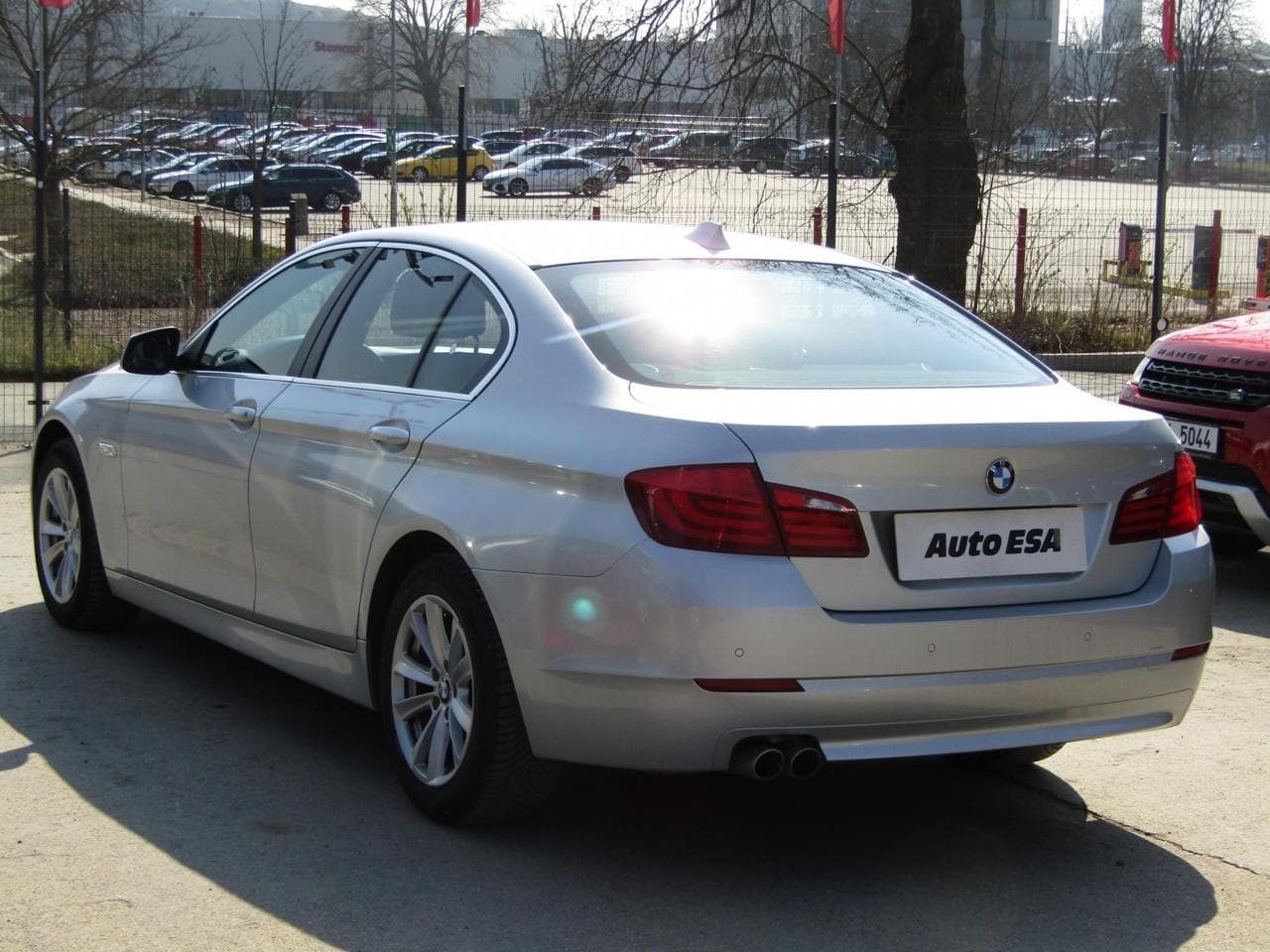 2010 BMW 5-Series - 11
