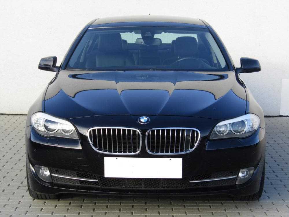 2010 BMW 5-Series - 3