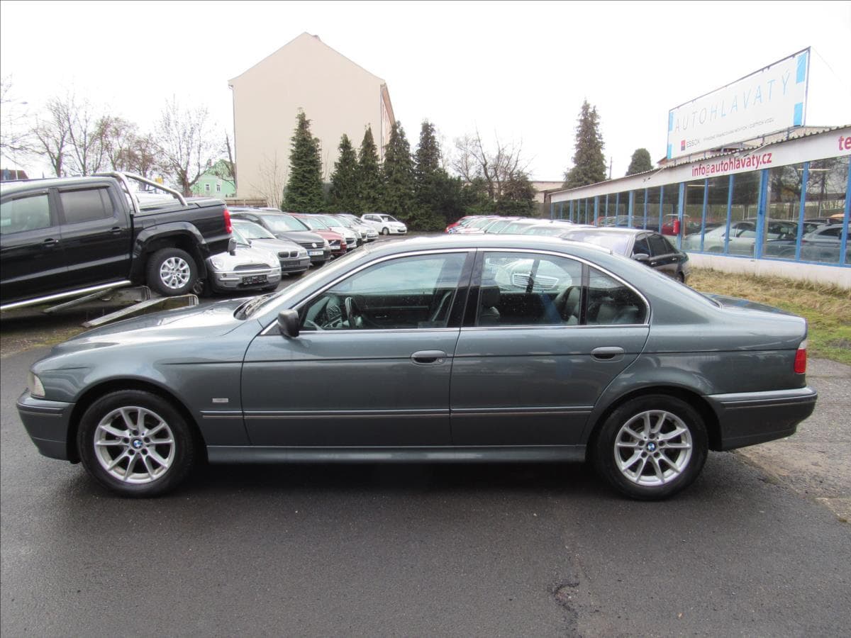 2003 BMW 5-Series - 13