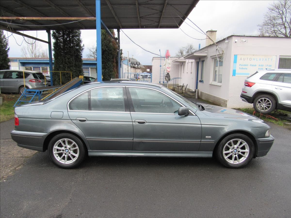 2003 BMW 5-Series - 15
