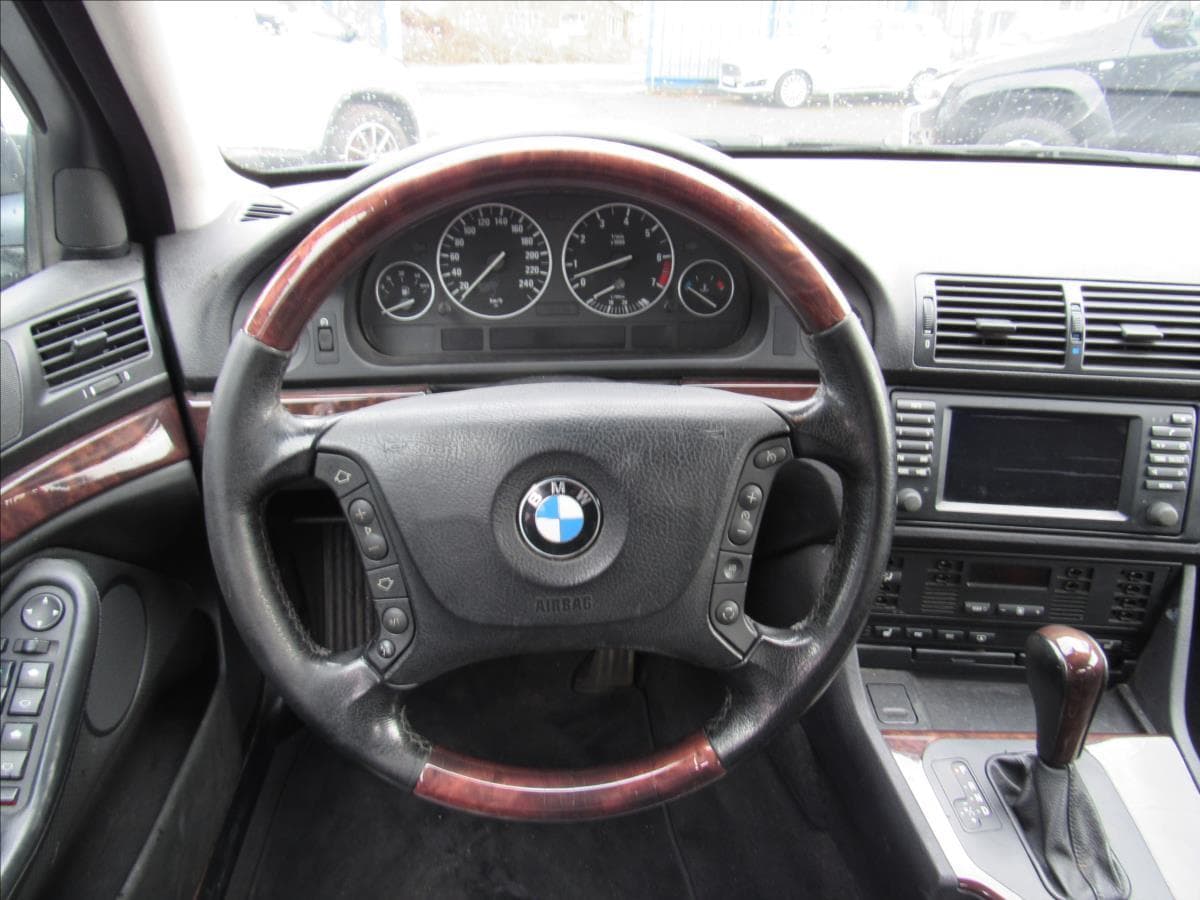 2003 BMW 5-Series - 23