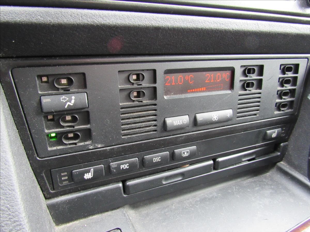 2003 BMW 5-Series - 29