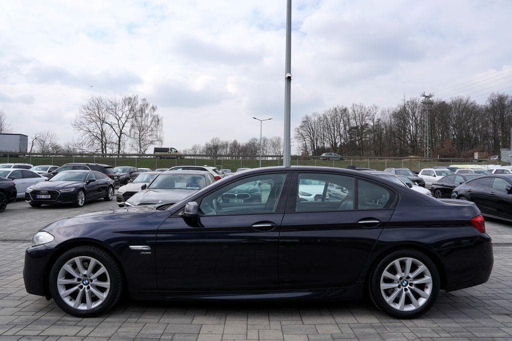 2011 BMW 5-SERIES - 3