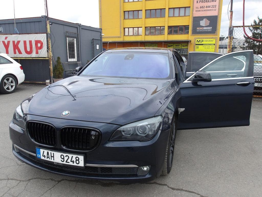2010 BMW 7-SERIES - 14