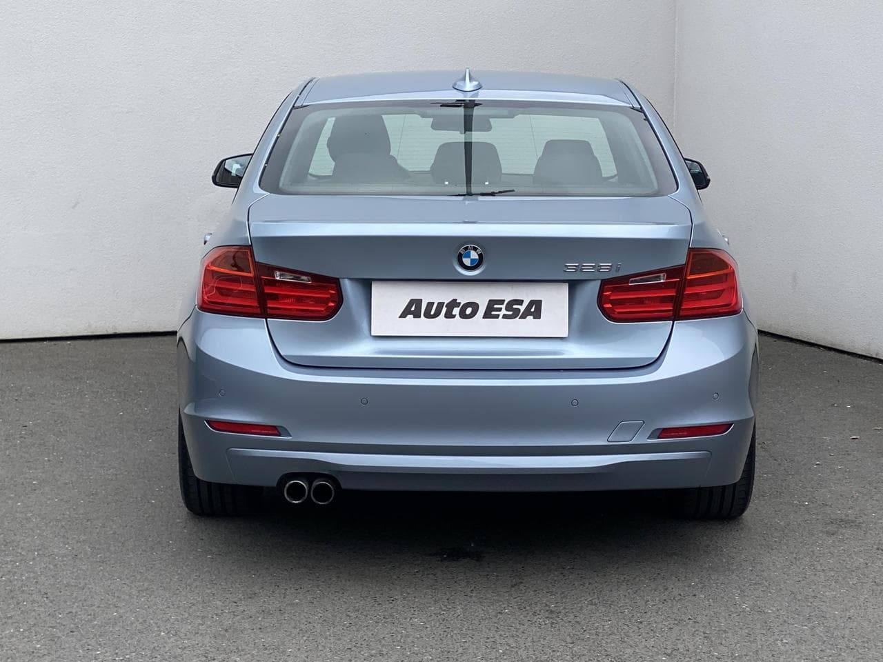 2012 BMW 3-SERIES - 5