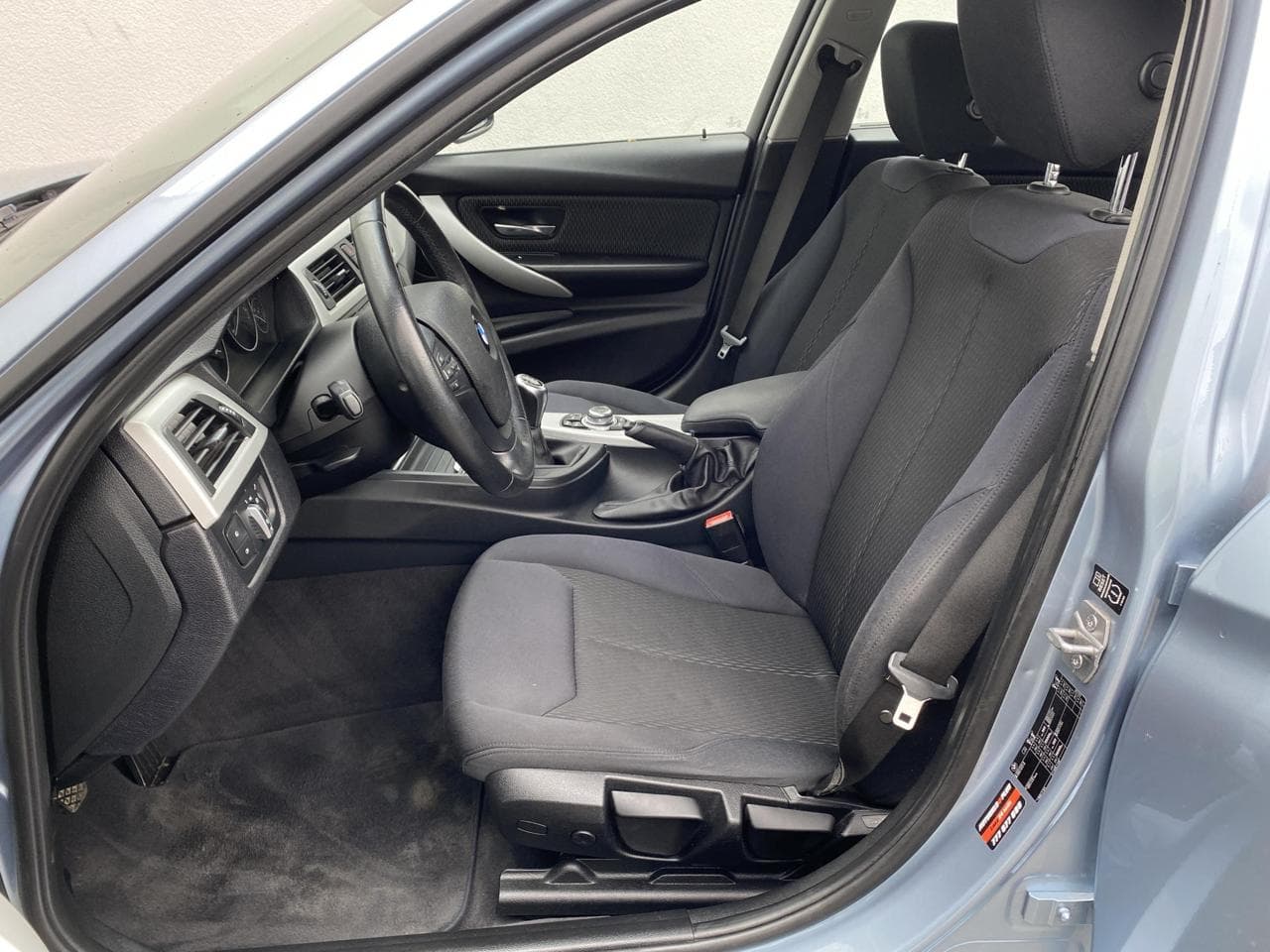 2012 BMW 3-SERIES - 9
