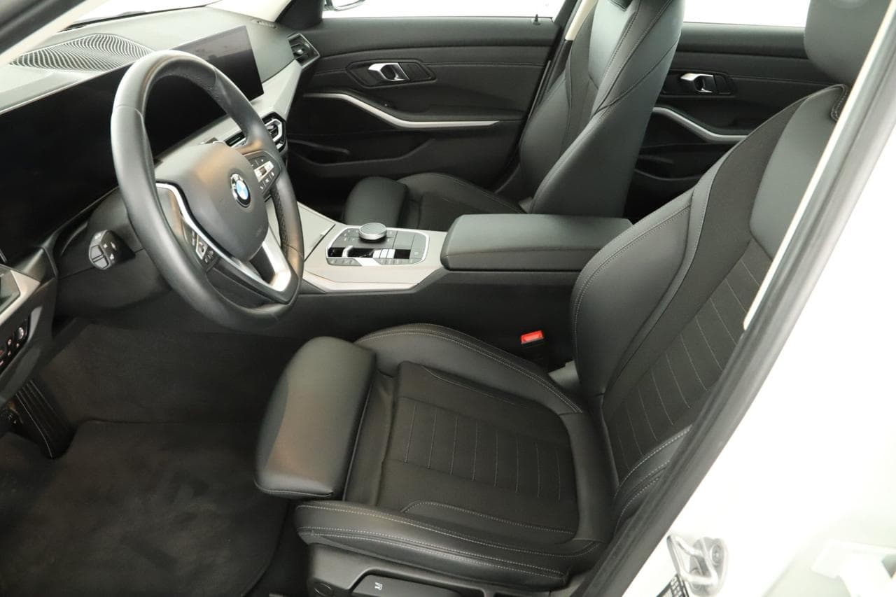 2024 BMW 3-SERIES - 13