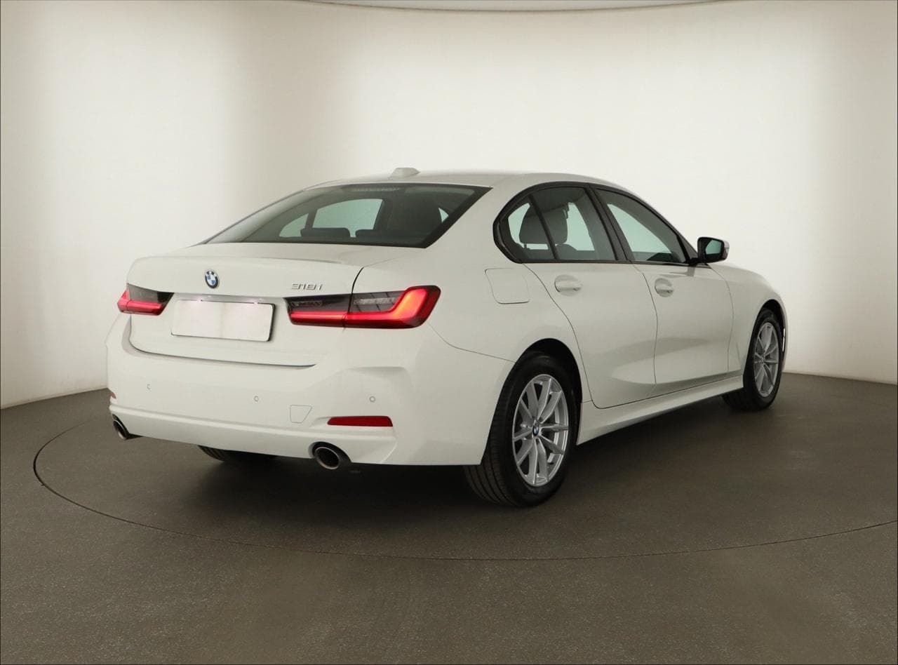 2024 BMW 3-SERIES - 7