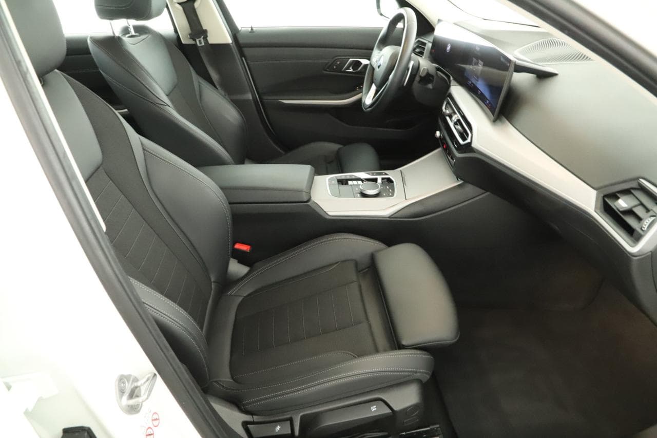 2024 BMW 3-SERIES - 10