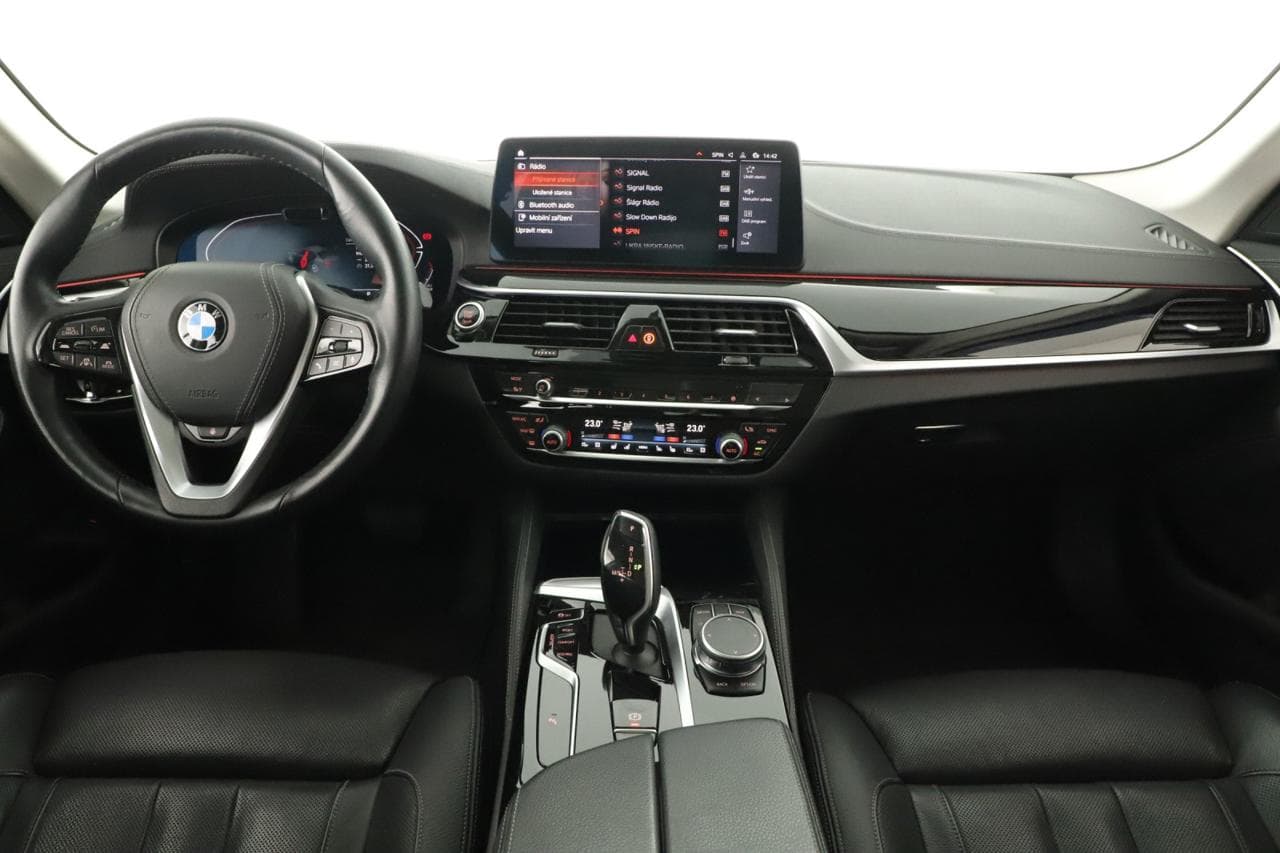 2023 BMW 5-SERIES - 9