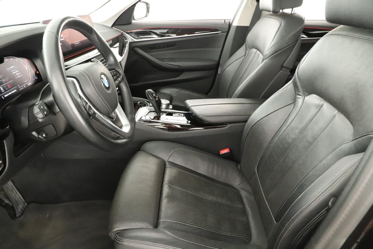 2023 BMW 5-SERIES - 13